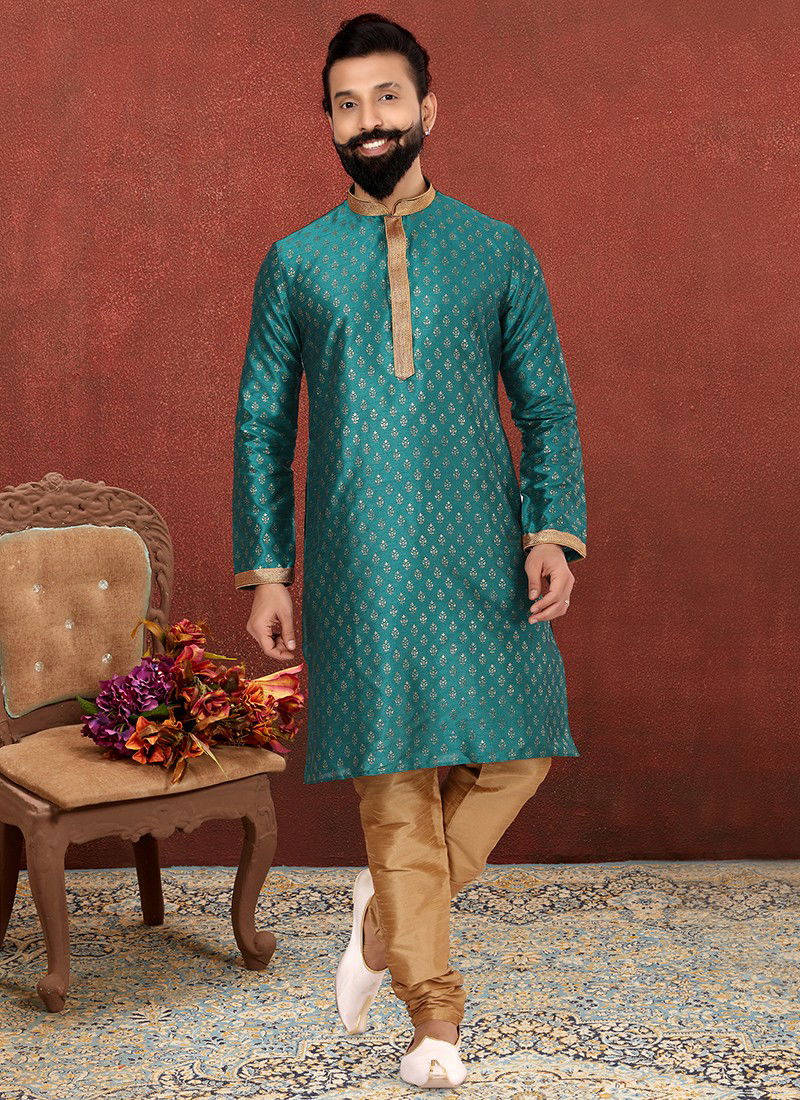 Vastra Swarg Stylish Party Wear Wholesale Kurta Pajama Mens Collection